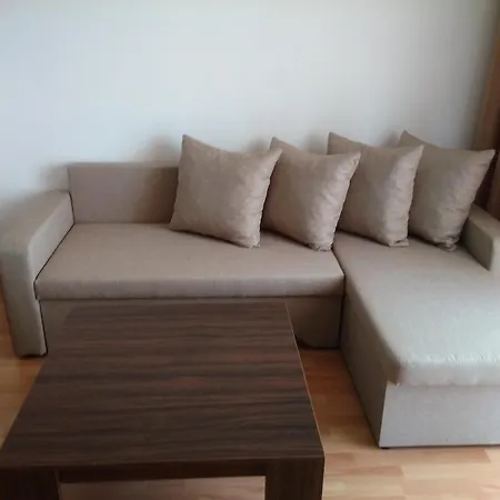 Апартамент Gardens *