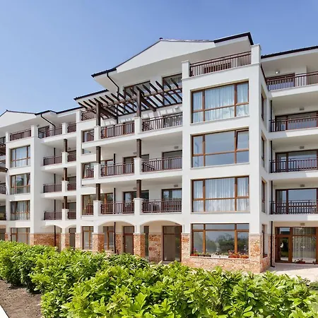 Apartment Gardens