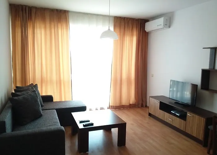 Апартамент Gardens *