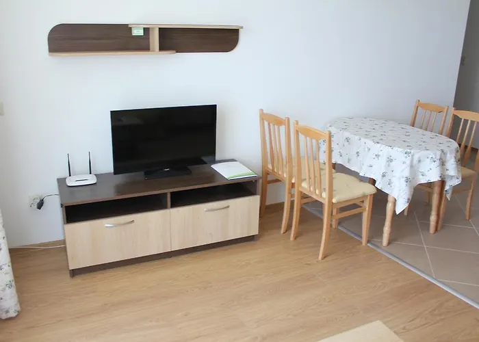 Апартамент Gardens