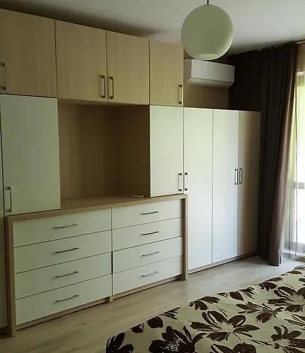 Апартамент Gardens *