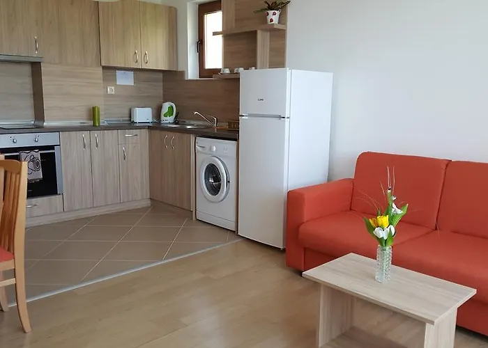 Gardens Балчик