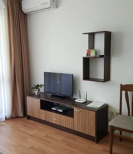 Апартамент Gardens