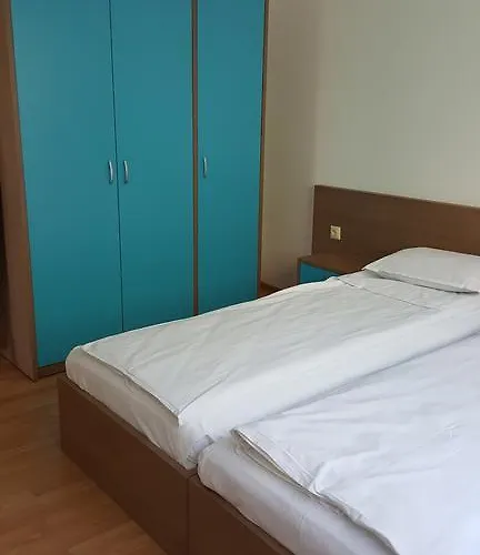 Gardens Апартамент